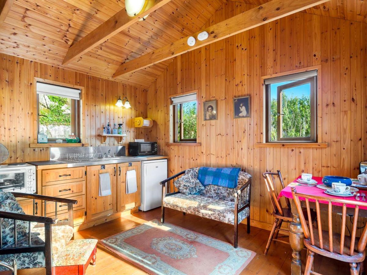 Seaside Log Cabin, Carna Villa Dış mekan fotoğraf